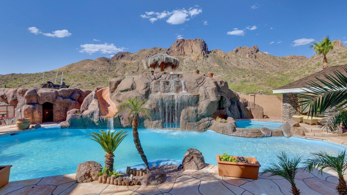 Apache Junction House | Small Events, 4 Homes, Resort Living, Pet Friendly, Htd Pool, Views, Tonto Nat Forest Trails