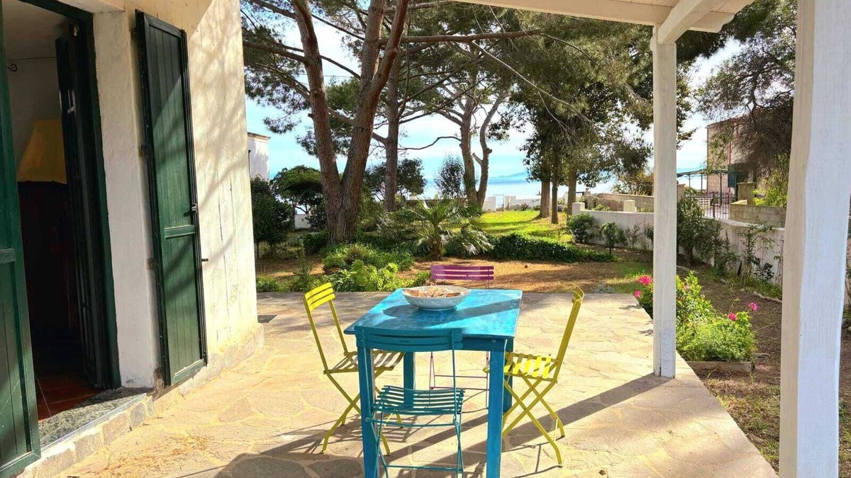 Carloforte House | Small villa at seafront and 10 min walk from Carloforte