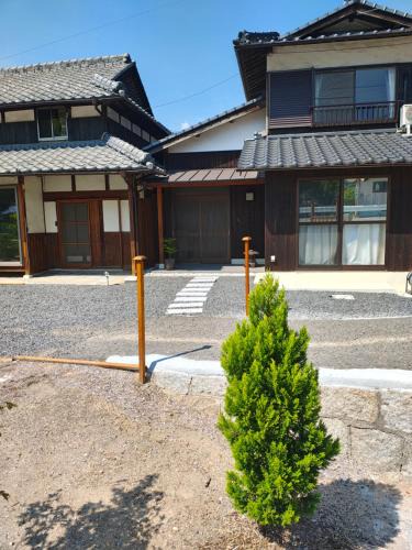 Setouchi Apartment | Smith 夫婦