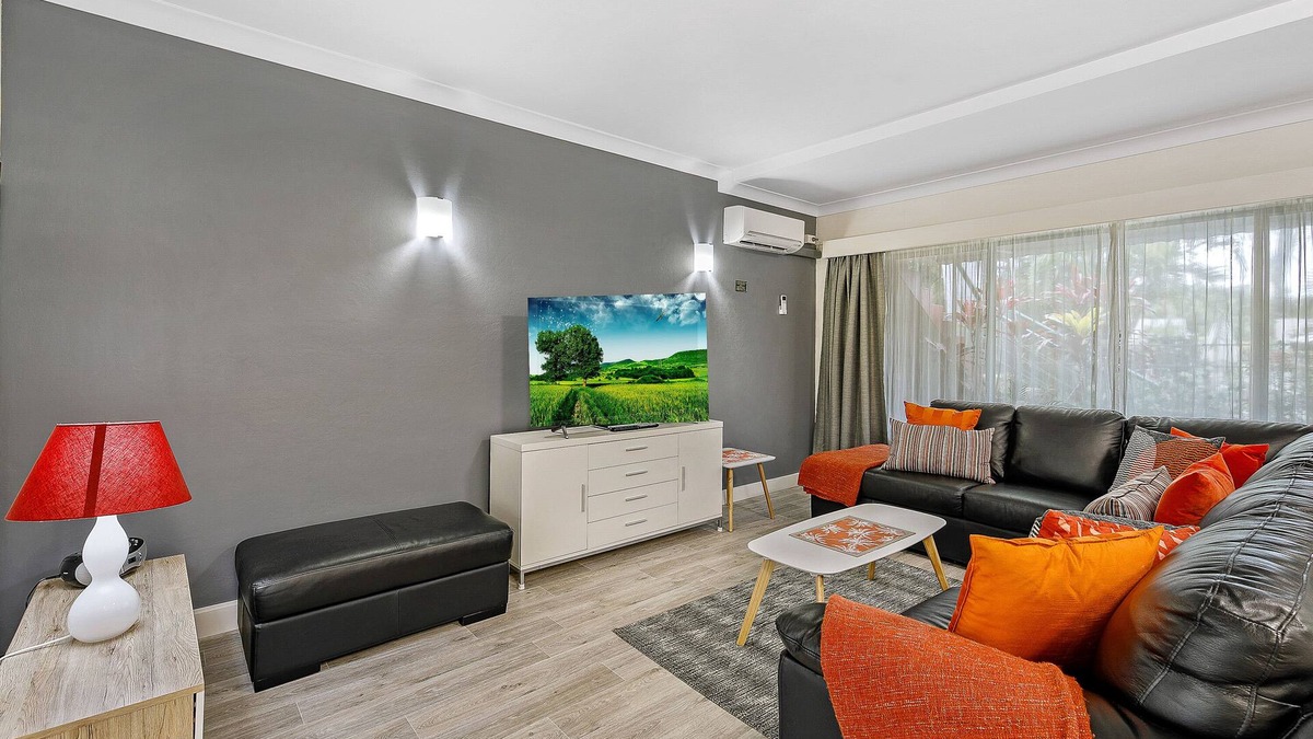 Korora Apartment | Smugglers On The Beach 1 Bedroom Apartment
