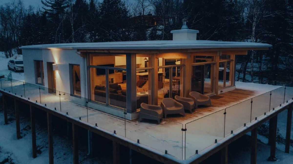 La Conception Apartment | Snow Chalet Perched in the Treetops of Tremblant