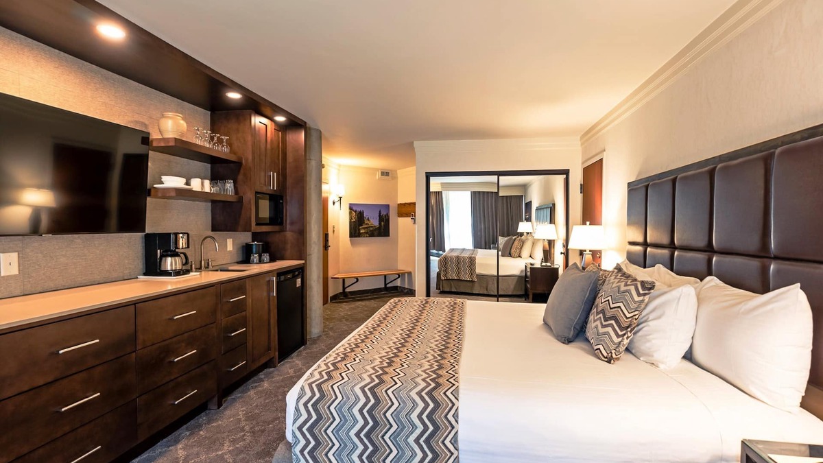 Salt Lake Mountain Resorts Condo | Snowbird Cliff Club, Ski-In/Out, 2 Bedrooms, Sleeps 10, Full Resort Access
