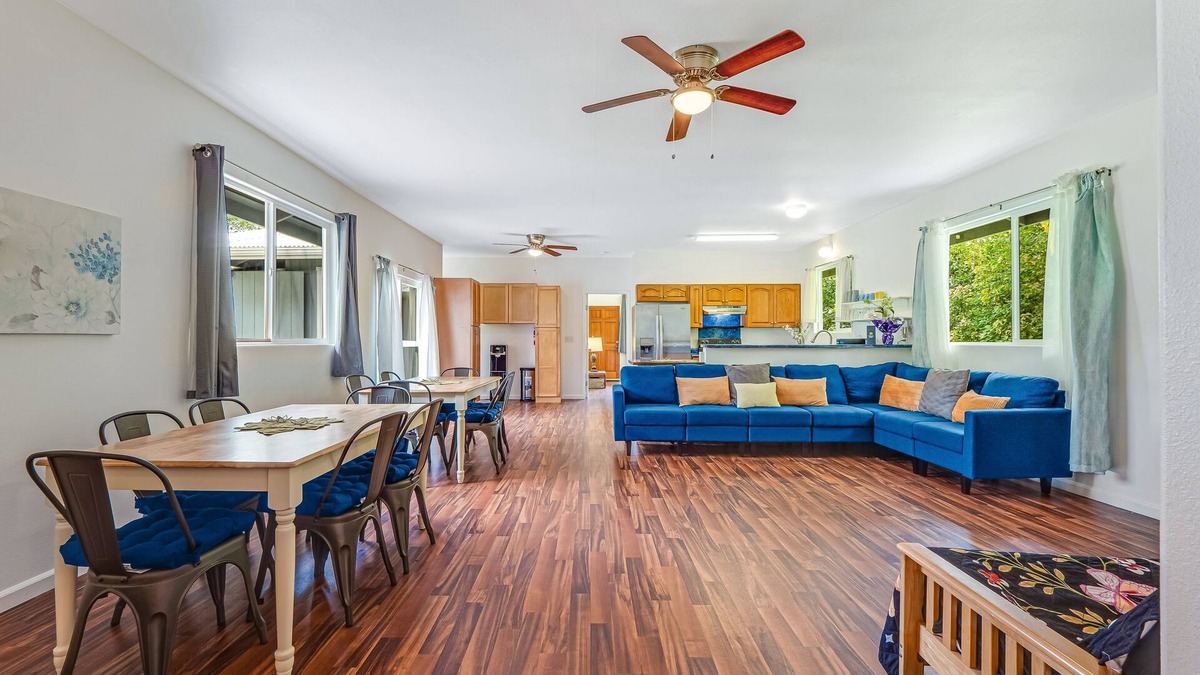 Keaau House | Snowbird-friendly home near the beach with patio, grill, outdoor dining area