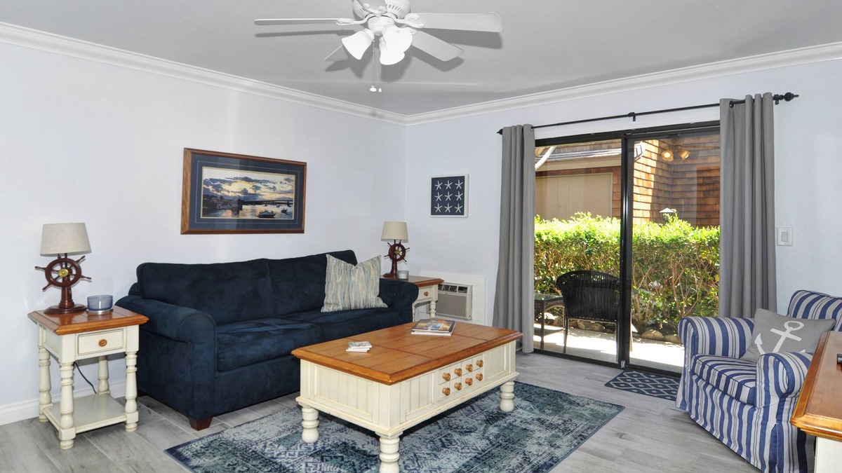 Del Obispo Condo | Snowbird Special! Jan-March. 2 bed/2 bath - Walk to Harbor!- Harbor Cove