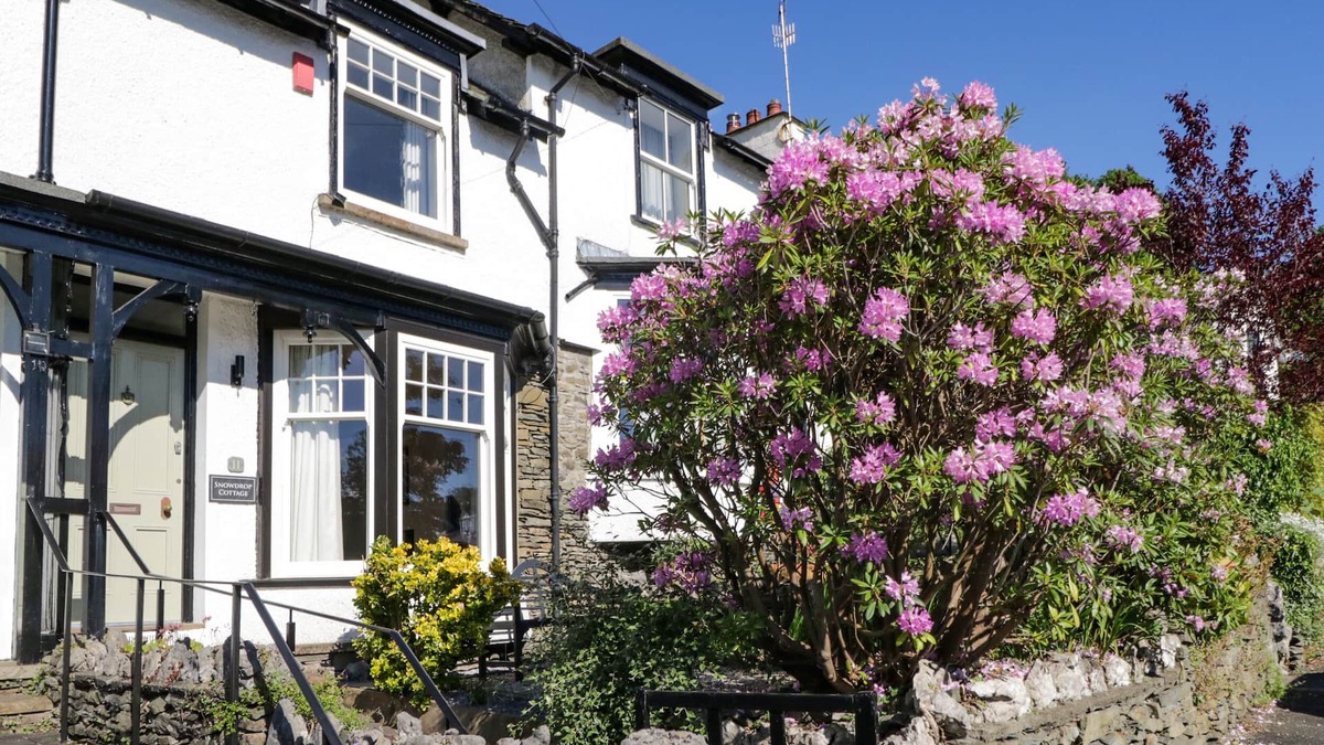 Bowness-on-Windermere Cottage | SNOWDROP COTTAGE, family friendly in Bowness-On-Windermere