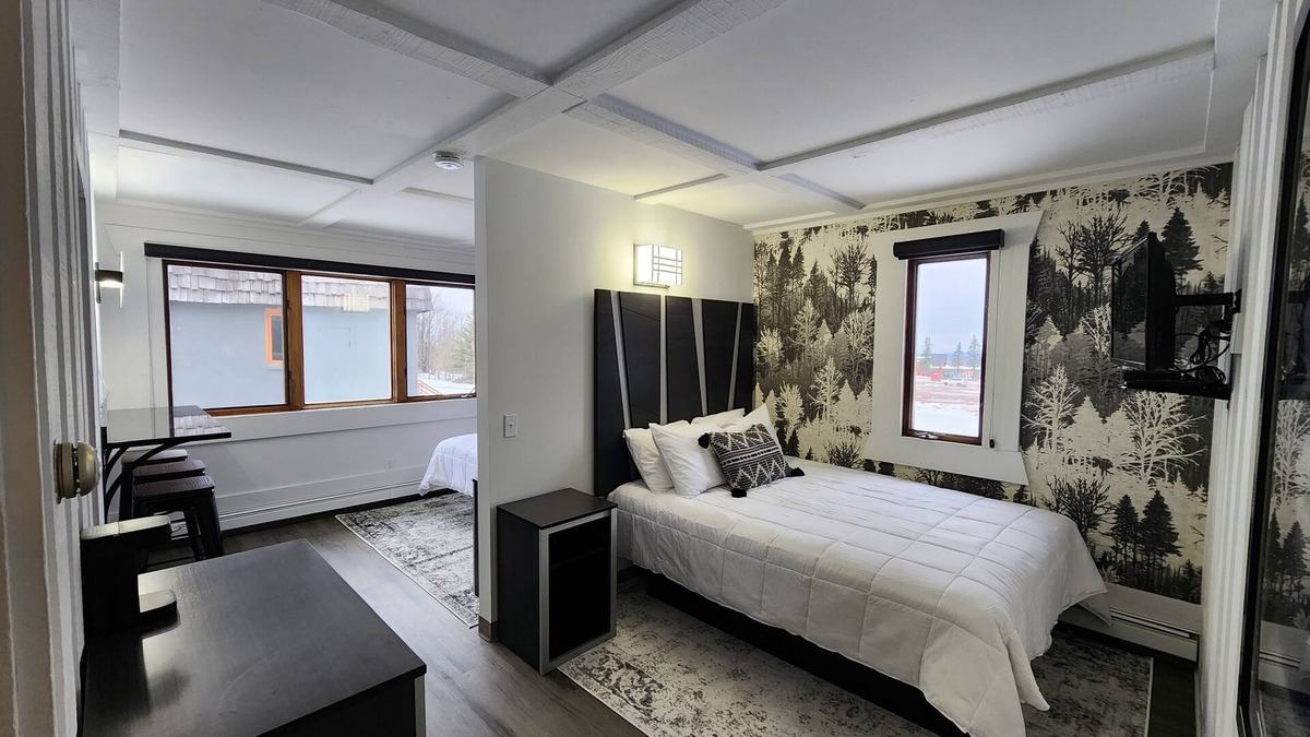 Wakefield Hotel | Snowriver Mountain Resort