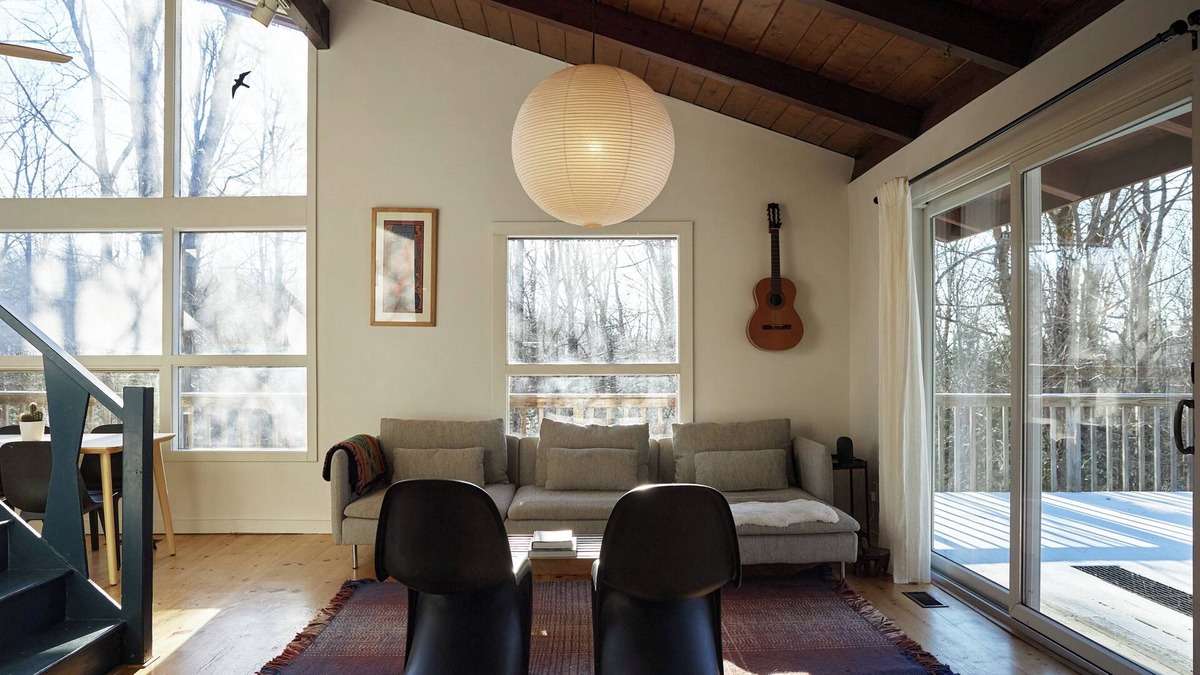 Wilmington Ski Chalet | Snug Chalet - Family-Friendly, Wi-Fi + Close to Mount Snow