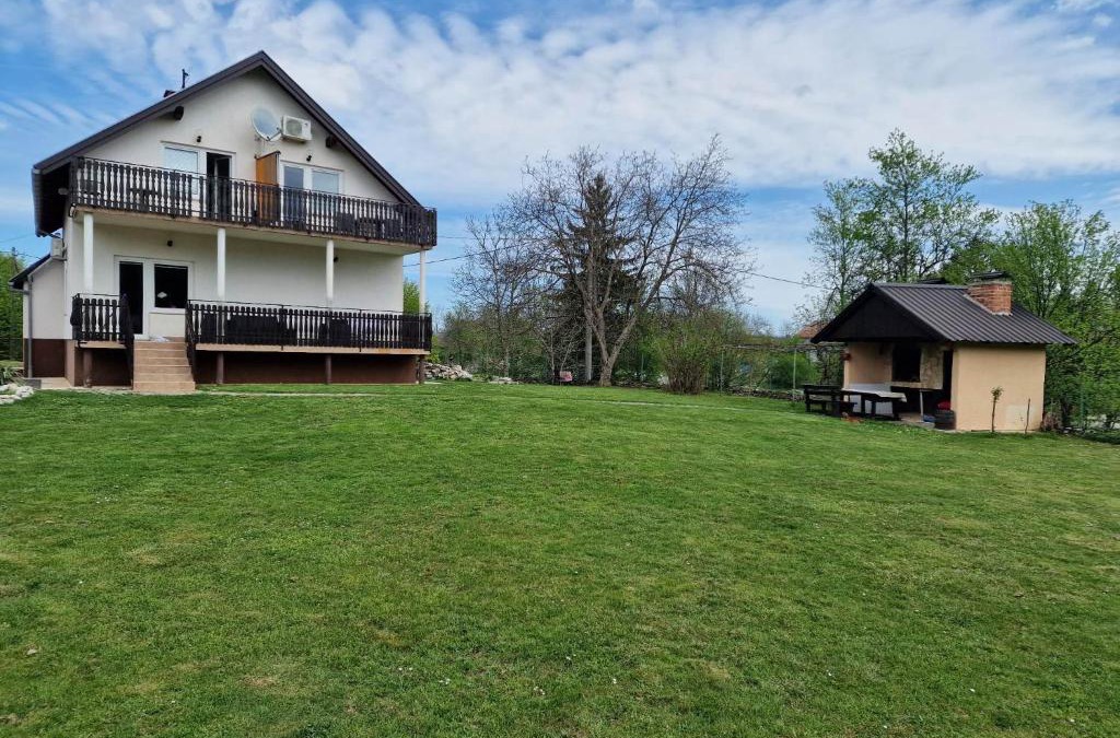 Catrnja House | SOBE I APARTMAN VUK
