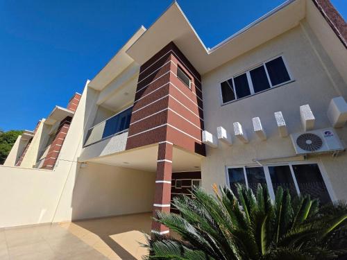 Foz do Iguacu House | Sobrado ao lado Paraguai garagem e churrasqueira