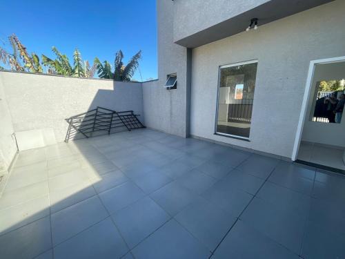 Jardim Colonial House | Sobrado invertido 2 Quartos