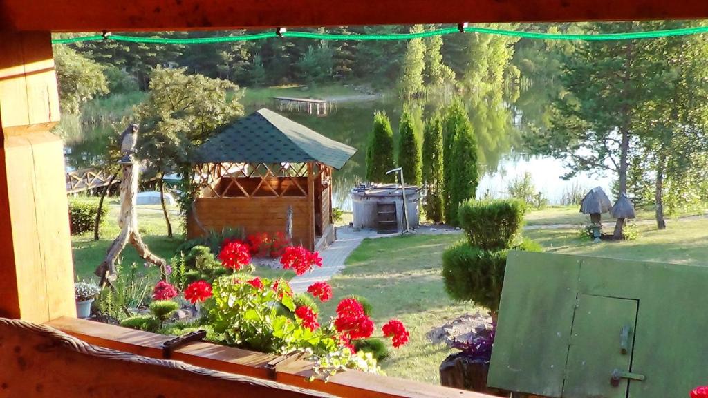 Telsiai Cabin | Sodyba "Sakalų slėnis"