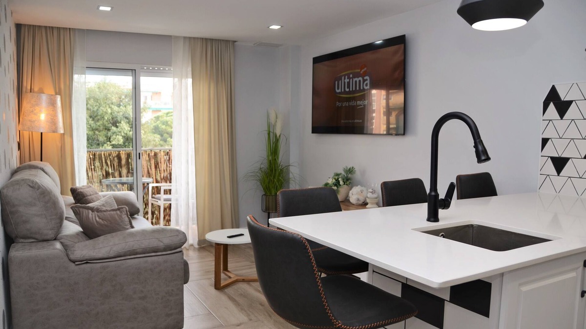 Pineda de Mar Apartment | Sofia Apartment