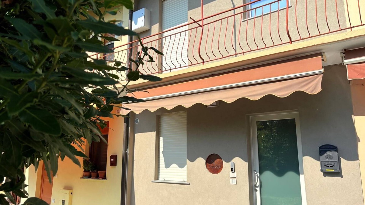 Credaro Apartment | Sofia house in Credaro detached on two levels, quiet area.