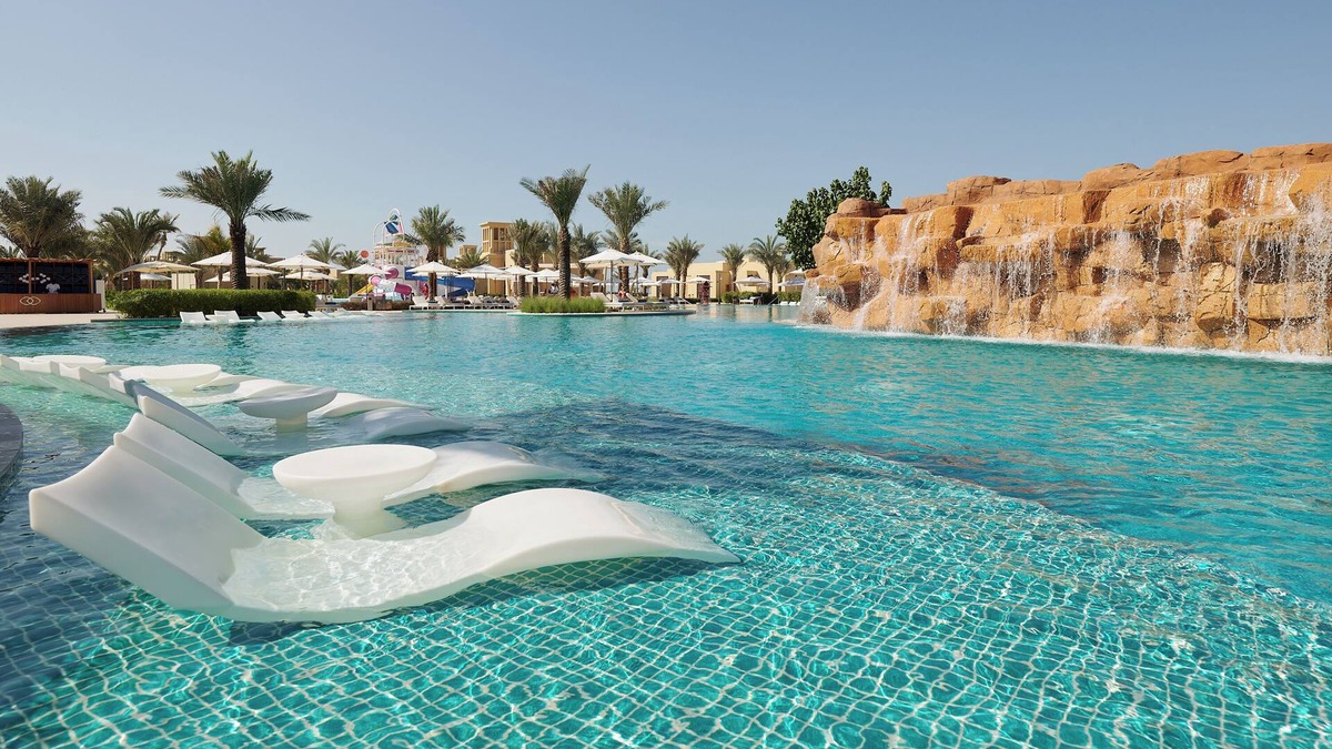 Al Hamra Village Hotel | Sofitel Al Hamra Beach Resort