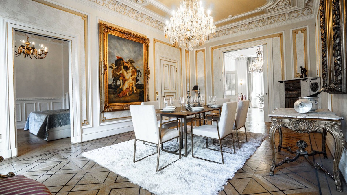 Hamburg Apartment | Soirée Villa - Elegant Stay with Garden and Party Room