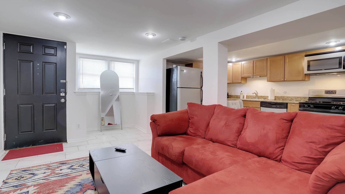 Southeast Apartment | Sojourn Garden Level Home Sleeps 2