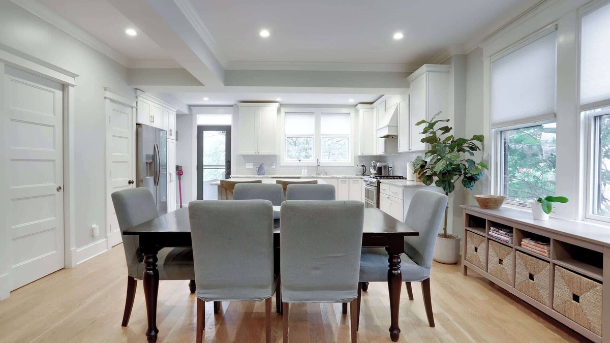 Southeast House | Sojourn's Capitol Hill Charmer Superb for Families