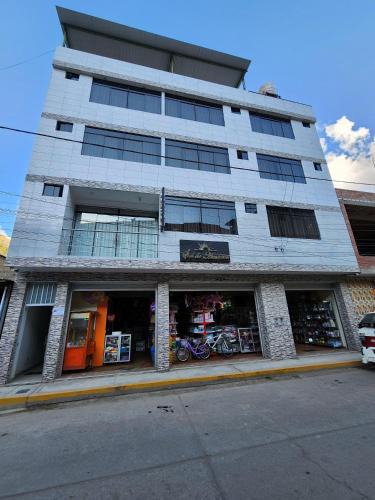 Ripan House | Sol de América