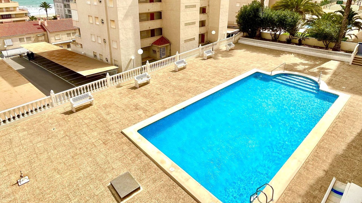 Els Arenals del Sol Apartment | Sol y Dunas Home by Gloove