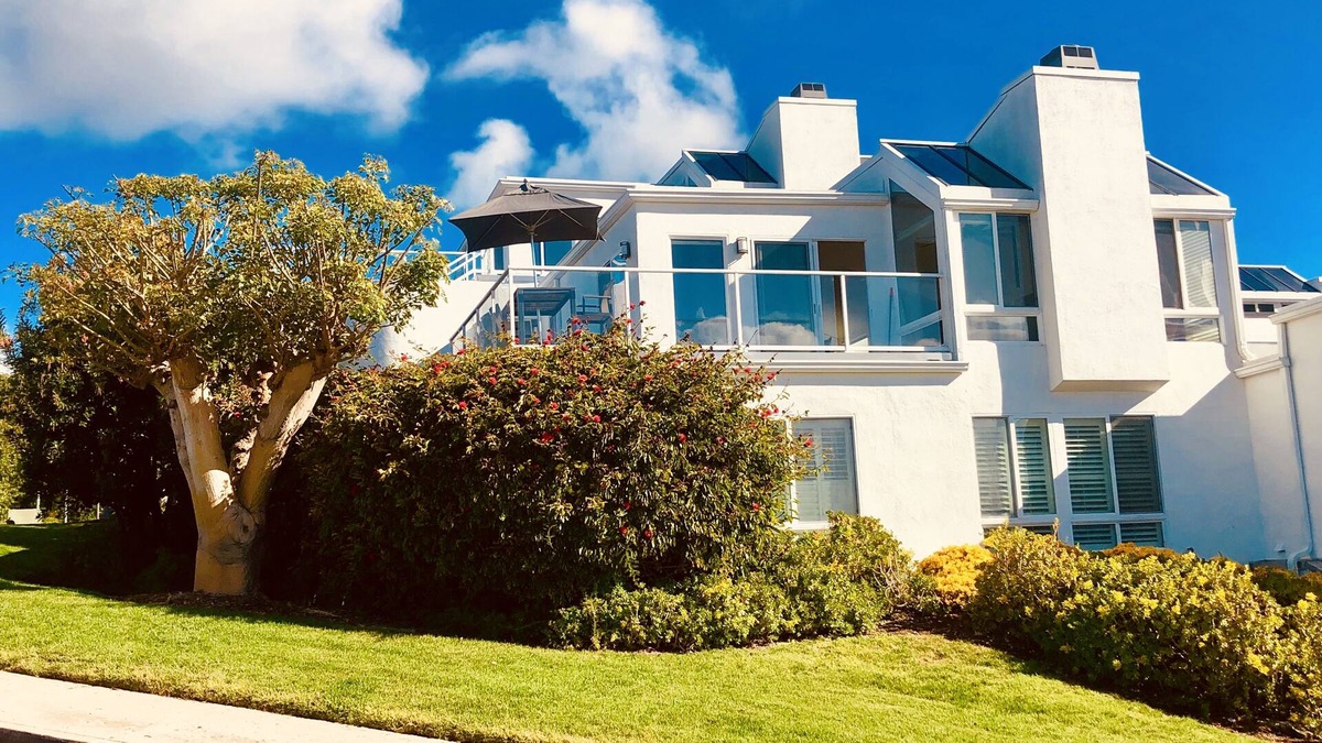 Solana Beach Condo | Solana Beach Luxury Condo - Treehouse Views of Racetrack and OCEAN