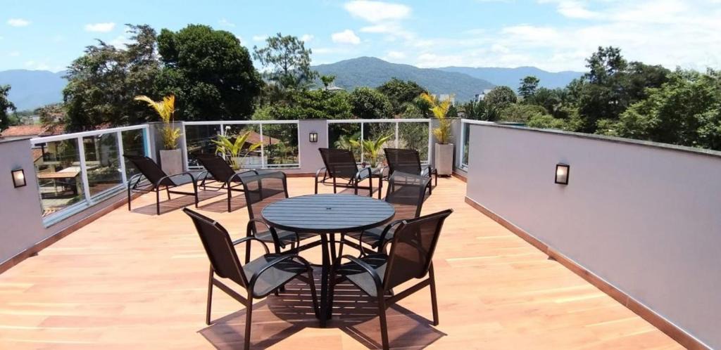 Barra da Lagoa Cabin | Solarium Flats Itagua Próximo ao Aquário e a Praça da Baleia