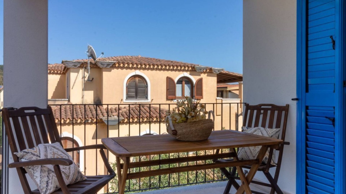 Arbatax Apartment | "Sole" Apartment is on the first floor with a large veranda