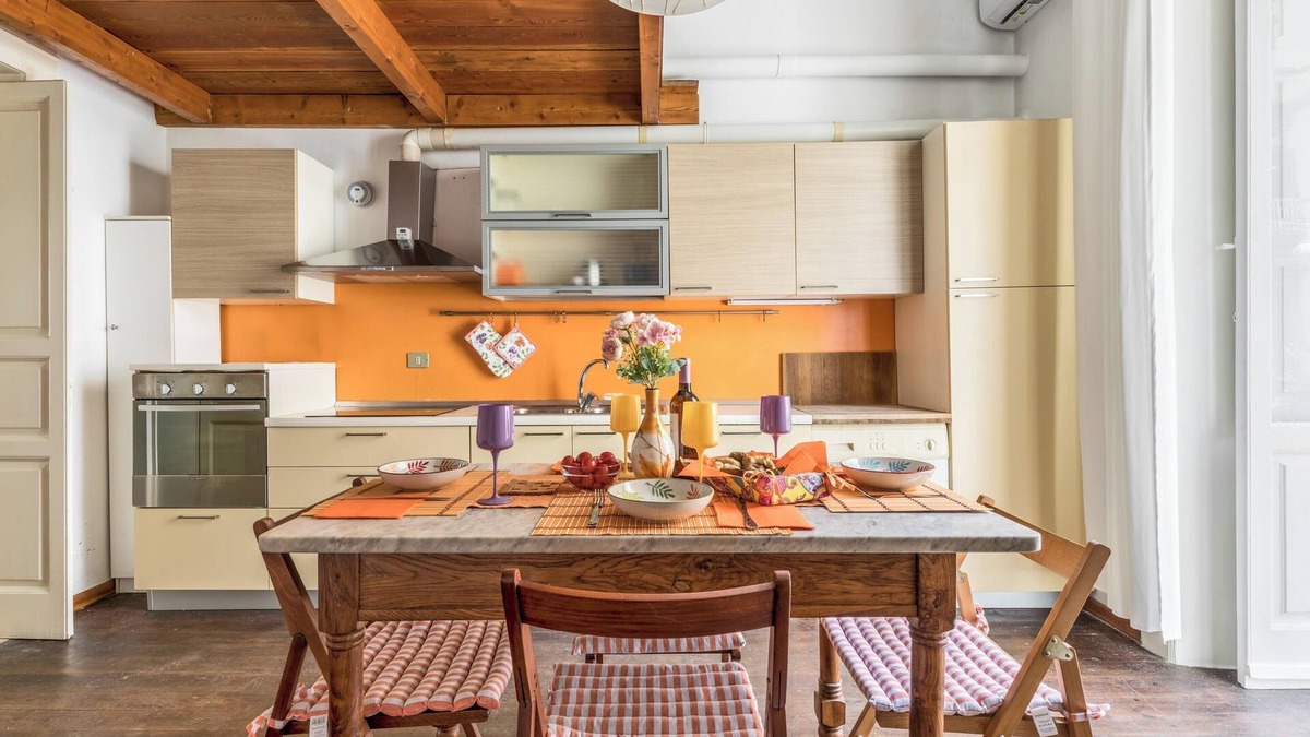 Taranto Apartment | Sole Casa Studio by BarbarHouse