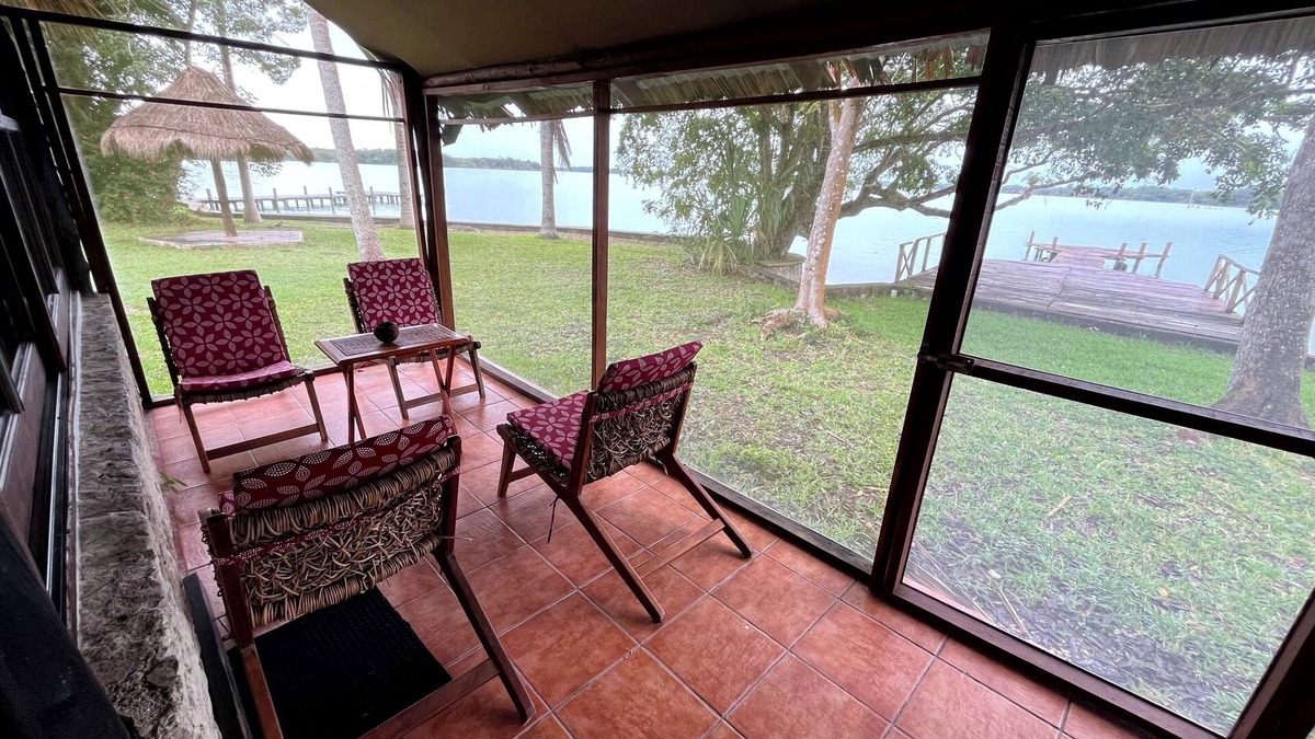 Huay-Pix Villa | Soleada villa al pie de Laguna Milagros, a minutos de Chetumal y Bacalar