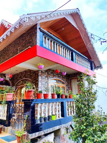 Darjeeling Apartment | Solitude in the Himalayas