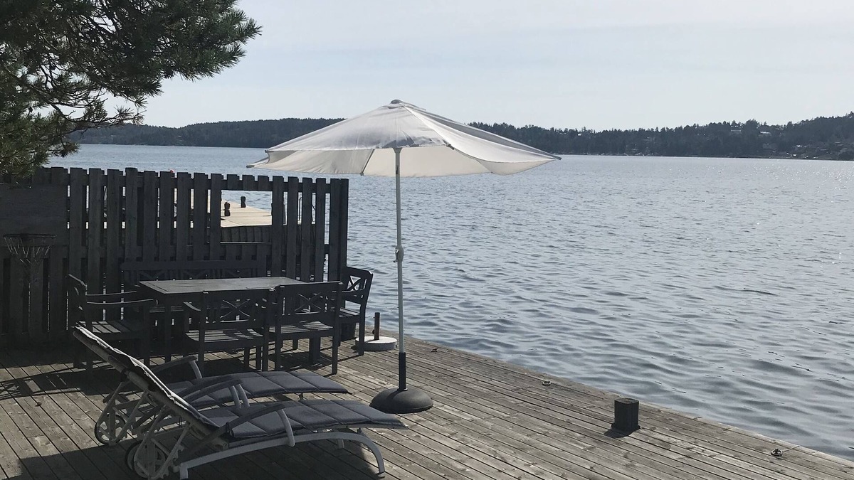Saltsjobaden Bed & Breakfast | Solsidans Bed and breakfast