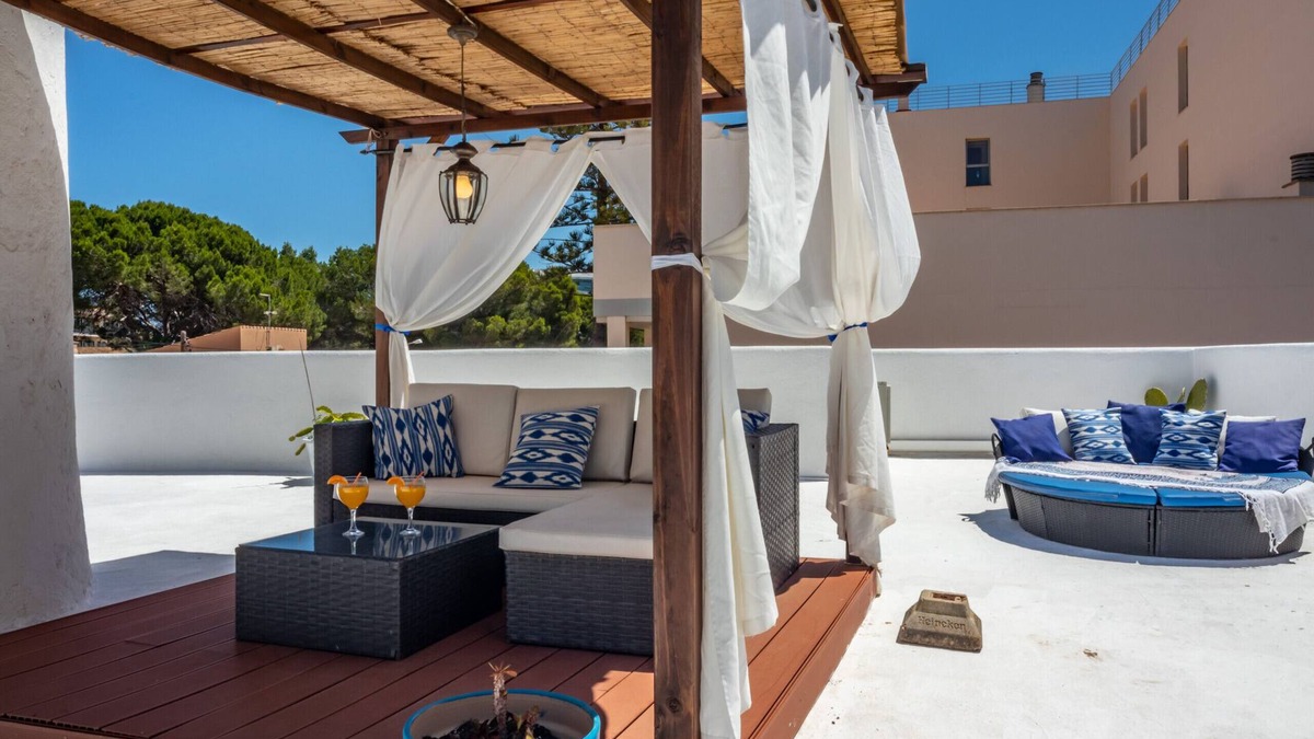 Son Moll House | Son Moll for 6 with swimming pool in Cala Ratjada, 100 m from the beach