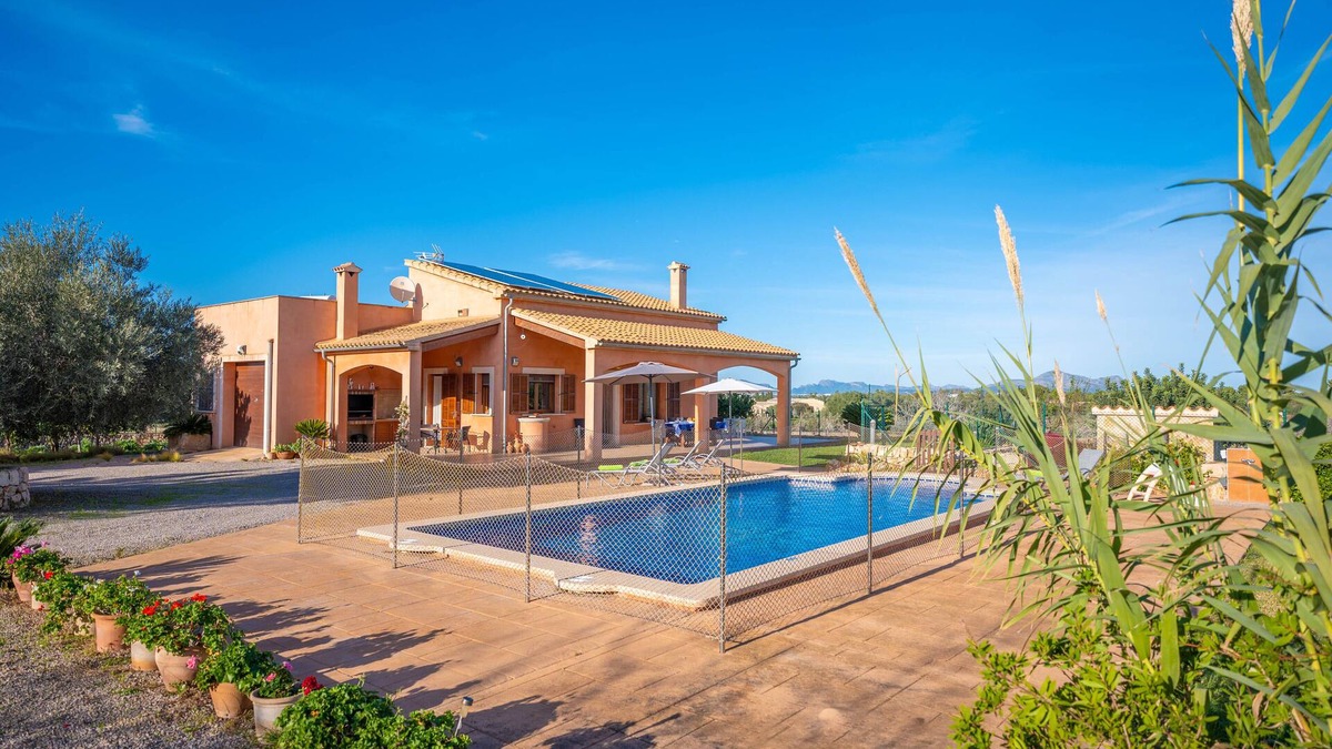 Muro Villa | SON MORRO (CA NA POVETA) - Beautiful villa with private pool and free Wifi