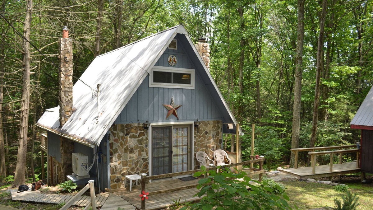 Calvin House | Songbird Cottage - Quiet Secluded A-Frame Cabin. Raystown Lake, E Broad Top RR
