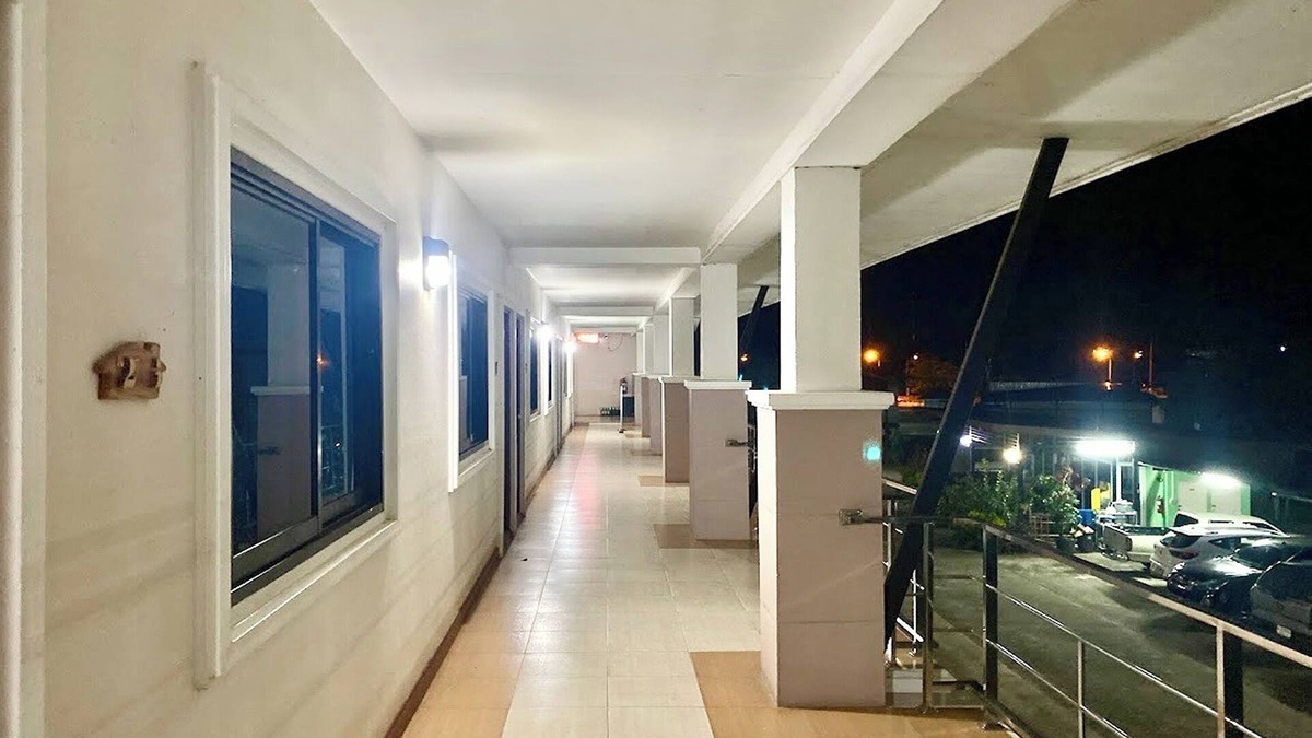 Tha Wang Thong Hotel | Songsak Phayao
