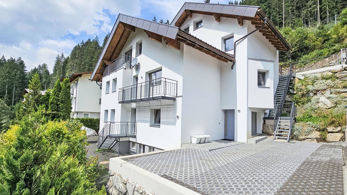 Kappl Apartment | Sonnenseite by Interhome