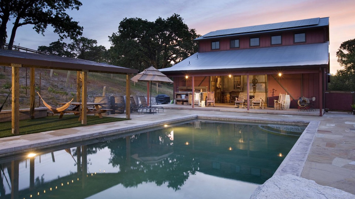 Sonoma Other | Sonoma Farmhouse 6 private acres; 5 King Suites, plus Barn, Pool, Bocce & HotTub