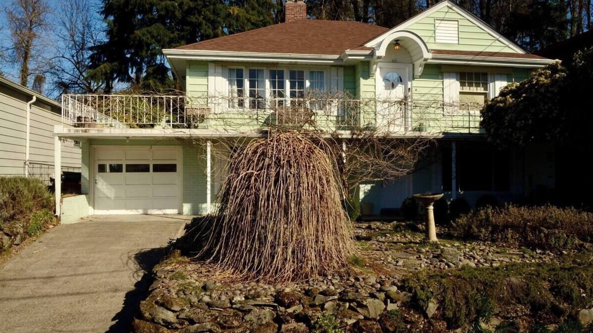 Mount Tabor House | Soothing 2-bedroom house with AC in SE Portland.