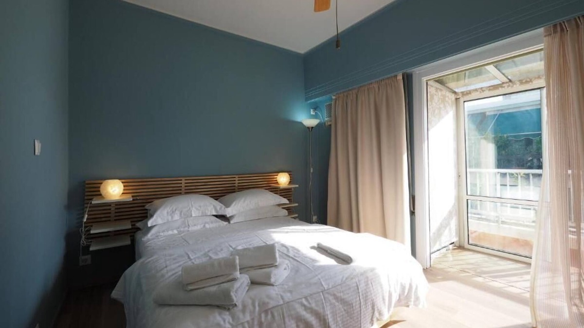 Athens City Centre Apartment | Sophia's Penthouse Apartment with Acropolis or Lykavitos view