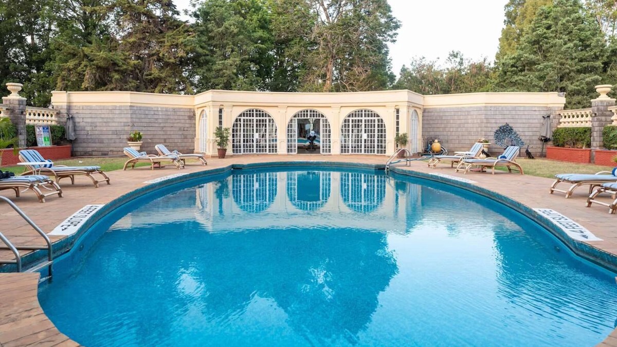 Limuru Hotel | Sophisticated Room Near Pool and Gardens – Perfect for Relaxation