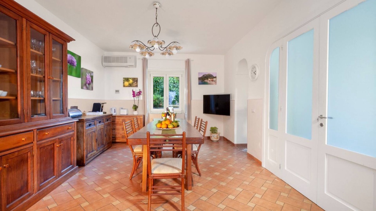 Sorrento House | SORRENTO HOUSE