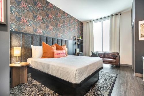 Macon Apartment | Soulful Escape Otis & Gregg-Inspired Retreat