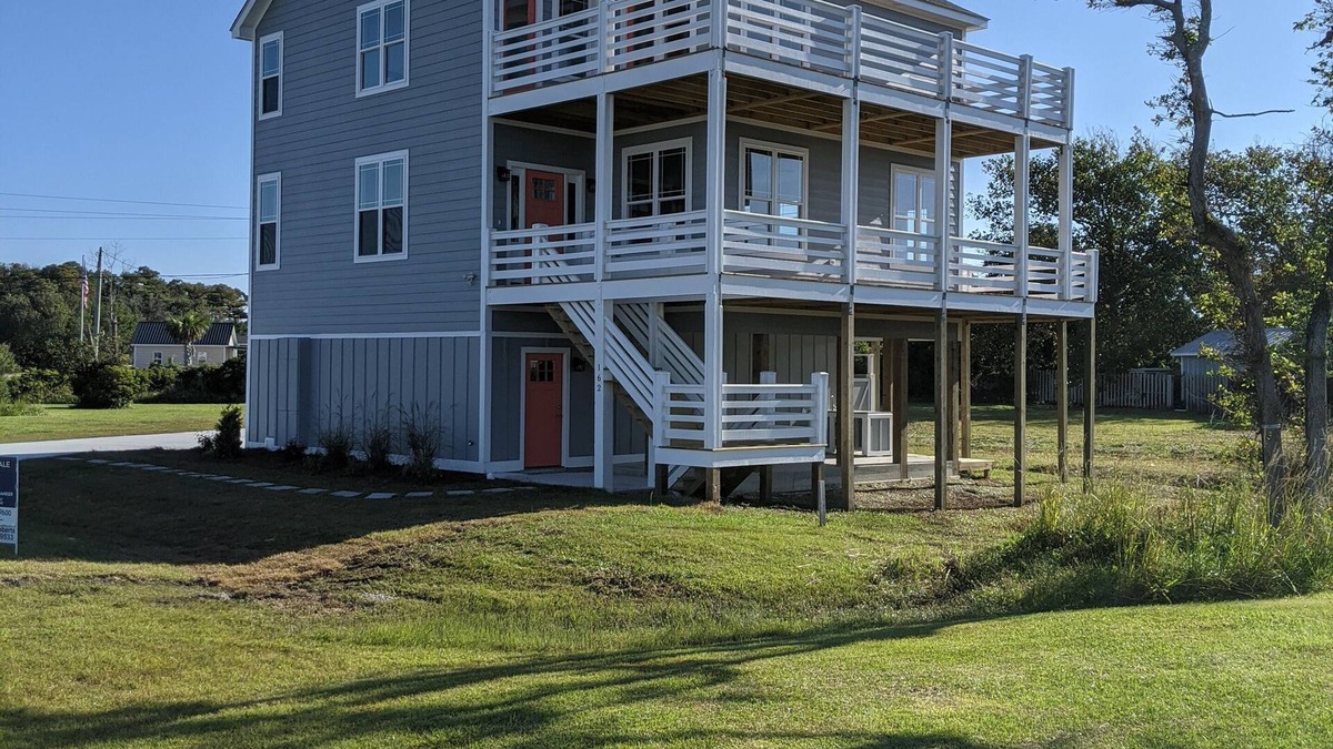 Harkers Island House | Sound Point Villa