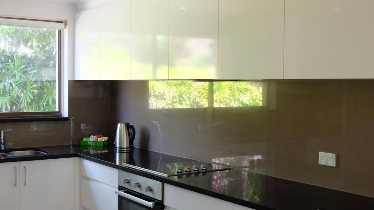 Noosa Heads Villa | Sound Villa by Noosa Getaways- Renovated 2 level, 3 bedroom, 2.5 bathroom Villa