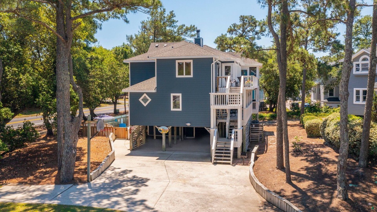 Corolla Light House | Soundside, Private Pool, Hot Tub, Screened Porch, 311C, Sounds of Joy