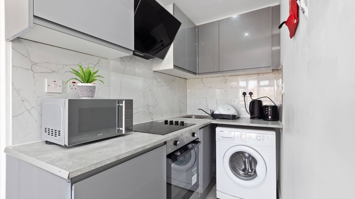 South Harrow Apartment | South Harrow