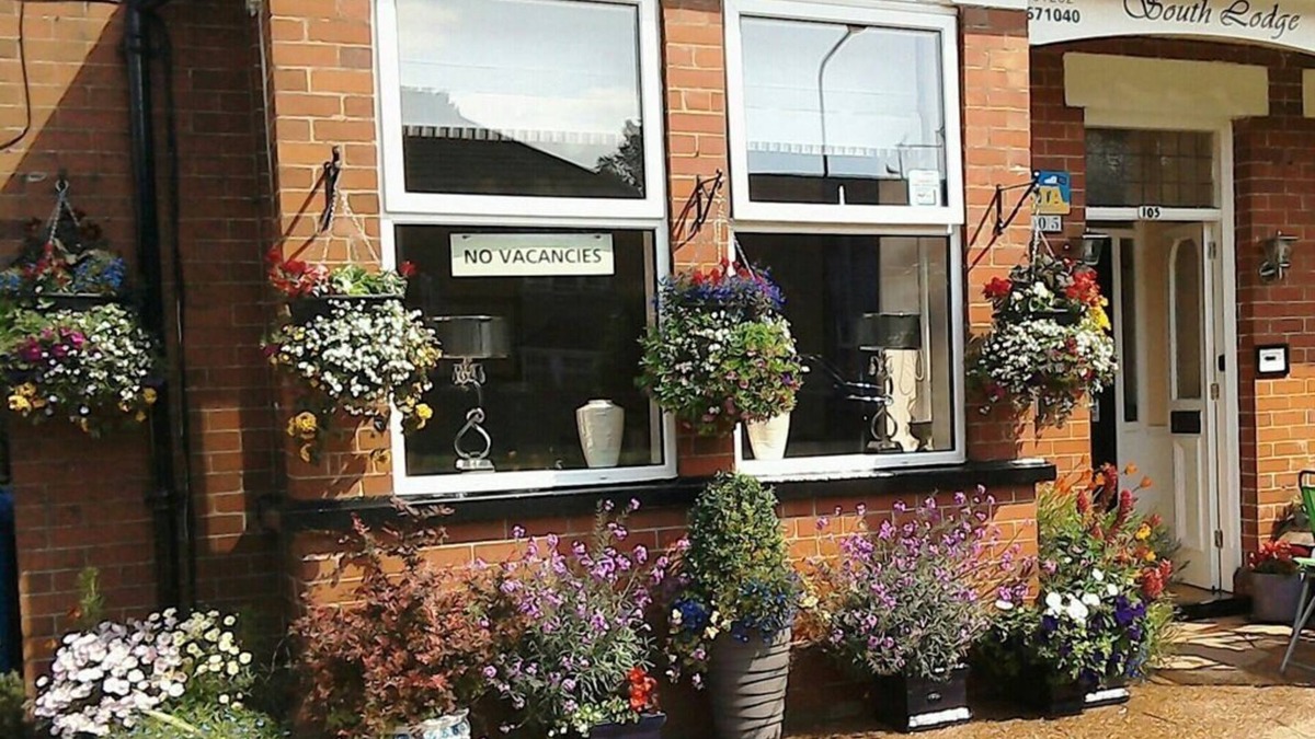Bridlington Bed & Breakfast | South Lodge