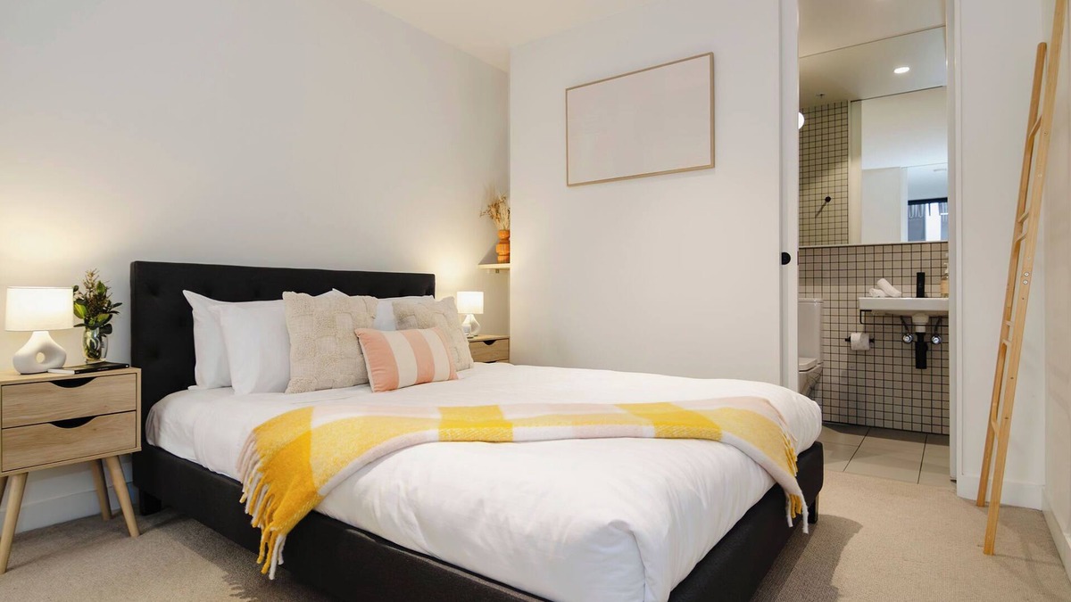 South Melbourne Apartment | South Melbourne Sophistication