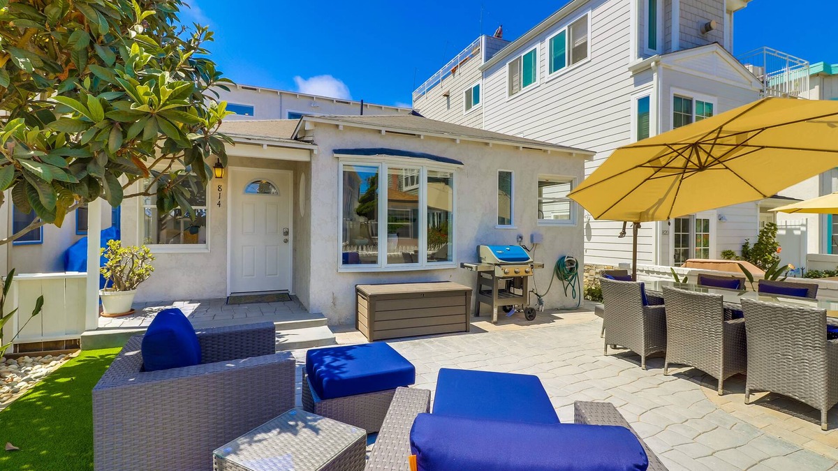South Mission Beach Condo | South Mission Tranquil Bay Side, Gorgeous Ground Level Unit w/AC