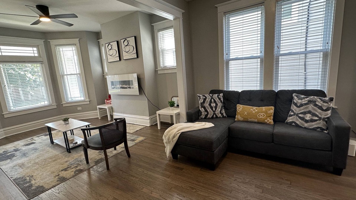 South Shore House | South Shore Retreat 5 bedrooms/entertainment