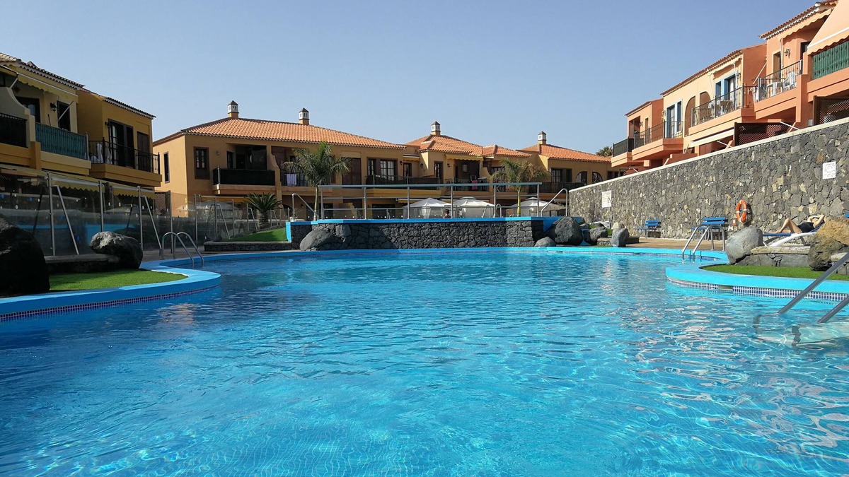 Arona Apartment | south tenerife superb ground floor apartment in beautiful complex